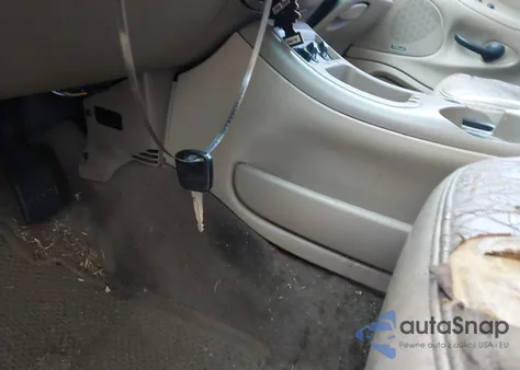 2000 Ford Expedition Eddie Bauer из США, поврежденный, VIN 1FMRU17L1YLA22581